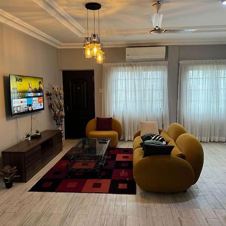 East Legon Luxury 2Bed Apt. W/ Free Wi-Fi Διαμέρισμα Άκρα Εξωτερικό φωτογραφία