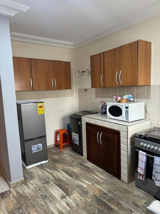 East Legon Luxury 2Bed Apt. W/ Free Wi-Fi Διαμέρισμα Άκρα Εξωτερικό φωτογραφία